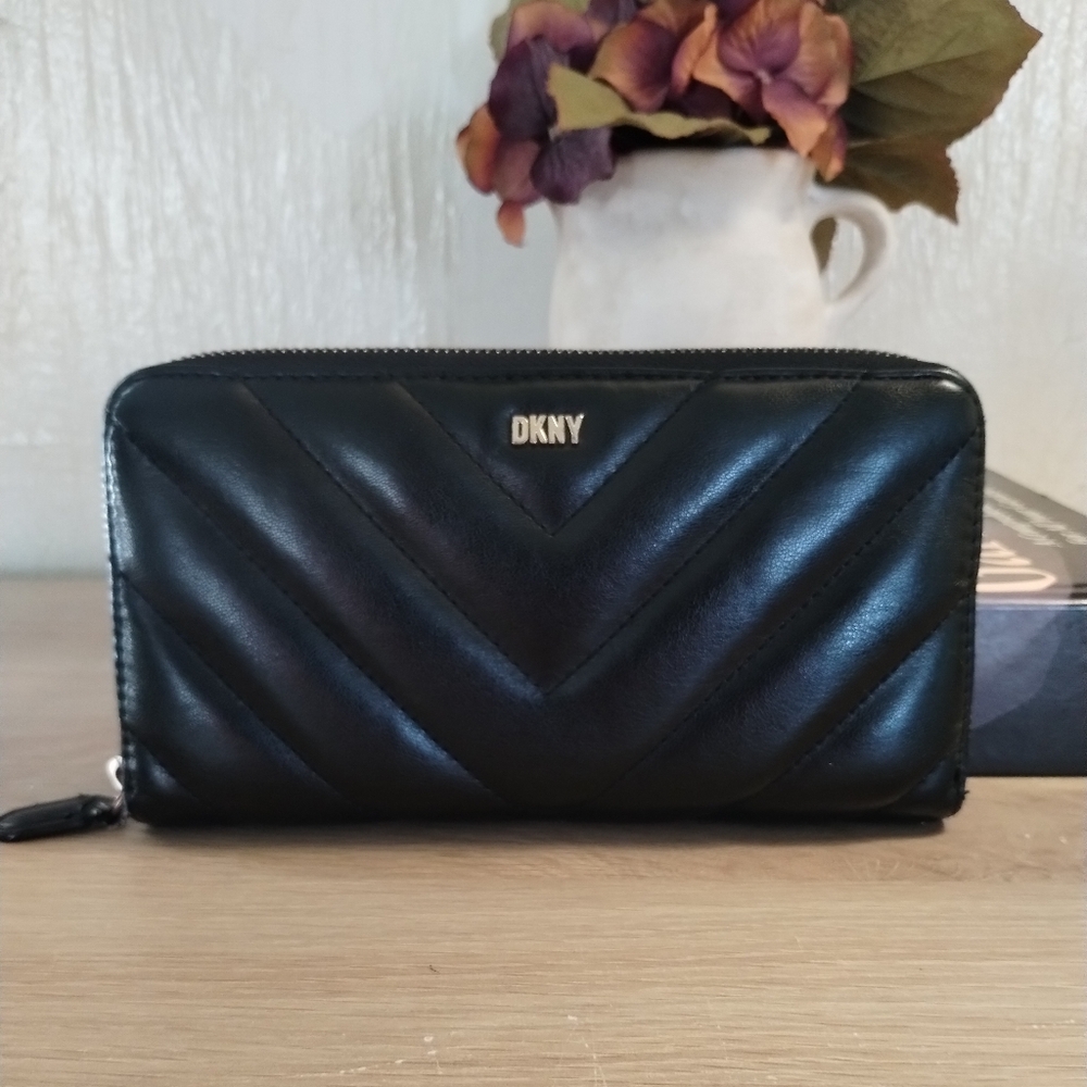 DKNY Quilted Veronica Zip Around Long Wallet